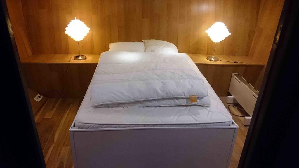 Yacht Bateau Moteur Benetti 19M Hotel Sète Kültér fotó