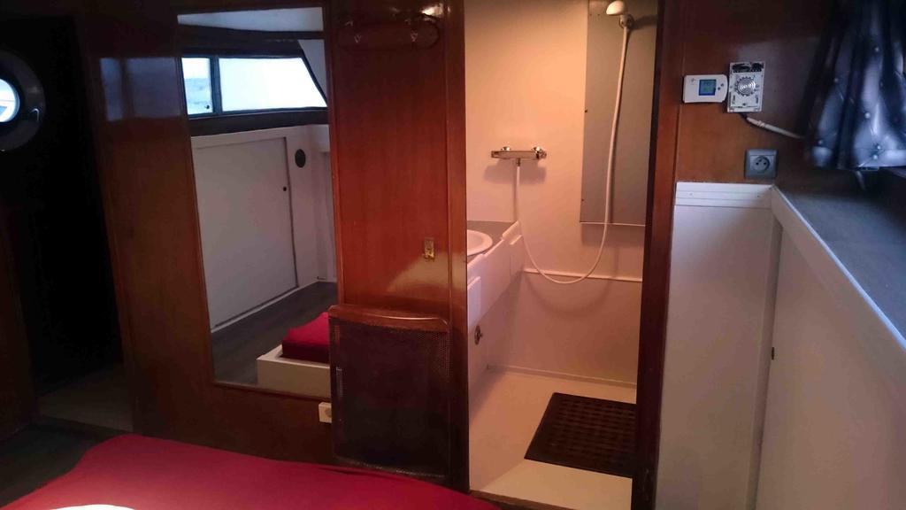 Yacht Bateau Moteur Benetti 19M Hotel Sète Kültér fotó