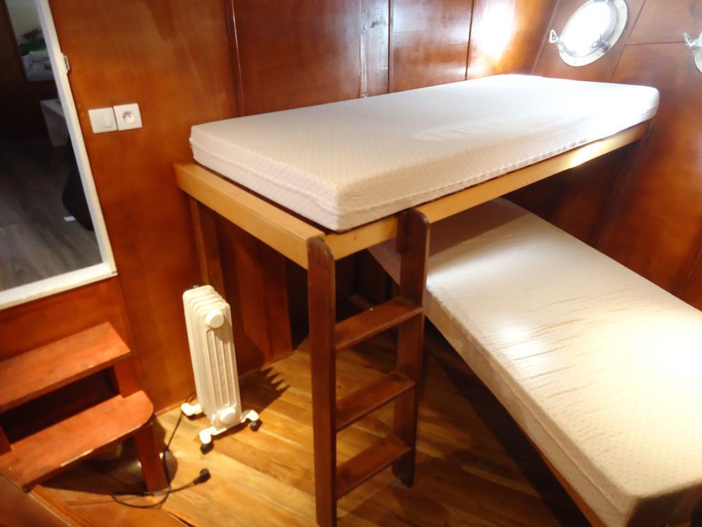 Yacht Bateau Moteur Benetti 19M Hotel Sète Kültér fotó