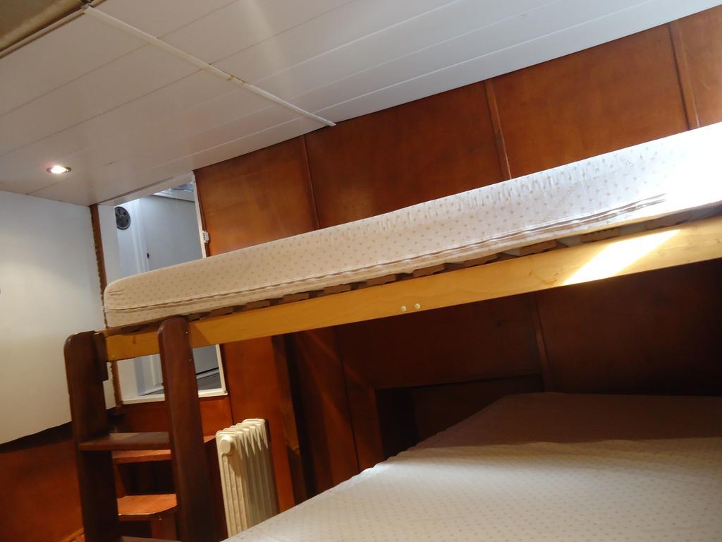 Yacht Bateau Moteur Benetti 19M Hotel Sète Kültér fotó