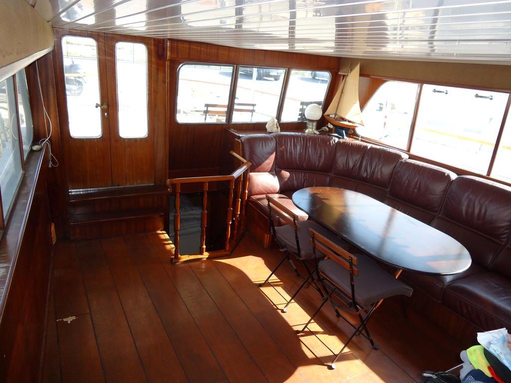 Yacht Bateau Moteur Benetti 19M Hotel Sète Kültér fotó
